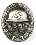 GERMAN WWII 1944 SILVER ADOLF HITLER WOUND BADGE