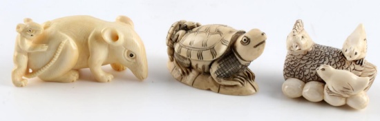 KATABORI NETSUKE JAPANESE ANTIQUE IVORY TOGGLES