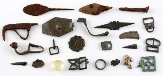 ASSORTED LOT OF  ANCIENT ROMAN ARTIFACTS 7-2 B.C.