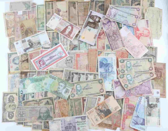 104 UNSEARCHED WORLD & U.S BANK NOTE CURRENCY LOT