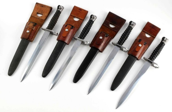 SWISS STURMGEWEHR M57 BAYONET DAGGER W FROG LOT