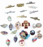 LOT 25 ASSORTED RUSSIAN & SOVIET MILITARY BADGES