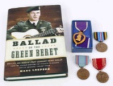 BALLAD OF GREEN BERET BARRY SADLER BOOK & MEDALS