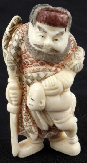 EARLY 20TH CENTURY JAPANESE SCULPTED IVORY NETSUKE