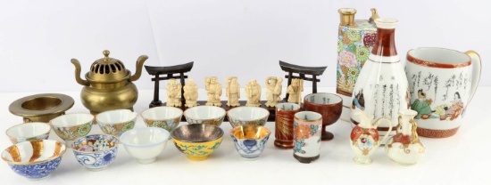 VINTAGE JAPANESE HAND-PAINTED SAKE DRINK SET