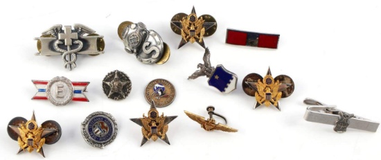 14 GENERAL WWII SWEETHEART & COMBAT MEDIC BADGES