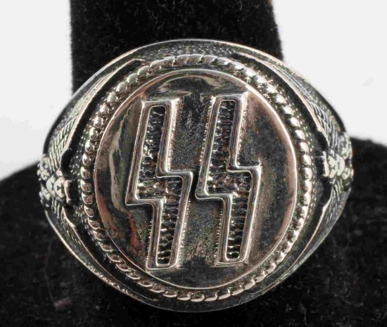WWII GERMAN WAFFEN SS SILVER RING WITH SS RUNES