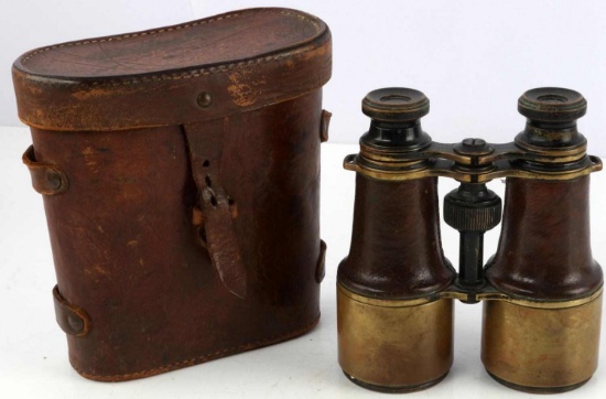 WWII FRANCE BINOCULARS W CASE MOREAU TEIGNE GAVET