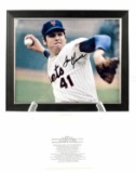 8X10 TOM SEAVER AUTOGRAPHED PICTURE CERTIFIED