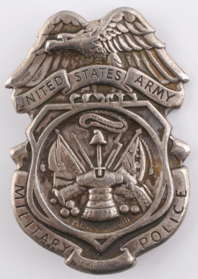 OBSOLETE UNITED STATES WWII MILITARY POLICE BADGE
