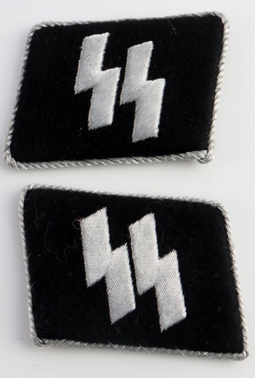 2 WWII GERMAN WAFFEN SS OFFICER COLLAR TABS