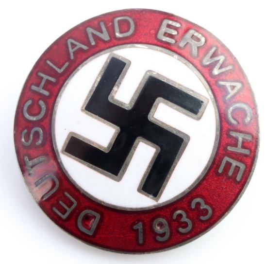 WWII GERMAN DEUTSCHLAND ERWACHE MEMBERSHIP BADGE