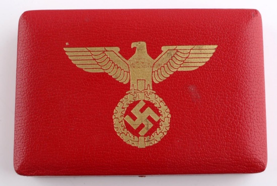 WWII GERMAN THIRD REICH PRESENTATION MEDAL CASE