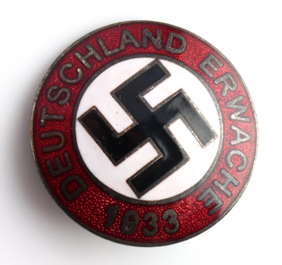 WWII GERMAN SWASTIKA NSDAP PARTY MEMBERSHIP BADGE