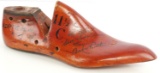 NY YANKEES BABE RUTH AUTOGRAPHED SHOE TREE