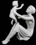 KAISER PORCELAIN FIGURE MOTHER AND CHILD 398