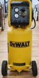 DEWALT D55168 15 GAL WHEELED PORTABLE COMPRESSOR