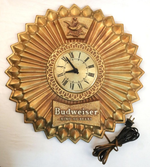 VINTAGE BUDWEISER BAR CLOCK WORKING 19 INCHES