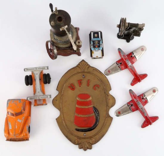 ANTIQUE TOY & FIRE MARK LOT HUBLEY FRICTION