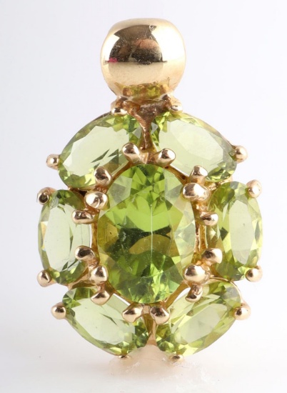 14K YELLOW GOLD PERIDOT CLUSTER PENDANT