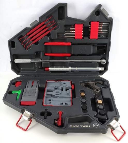 REAL AVID AR15 AMORERS MASTER KIT