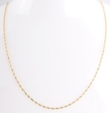 18K YELLOW GOLD TWISTED HERRINGBONE CHAIN NECKLACE