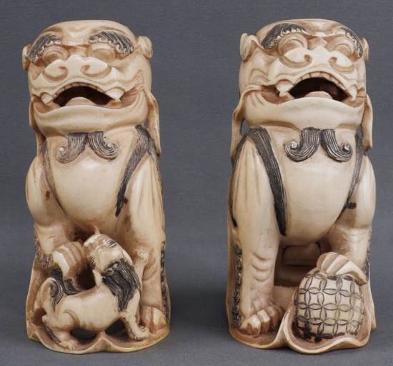 LOT OF 2 ANTIQUE IVORY CHINESE FOO DOGS