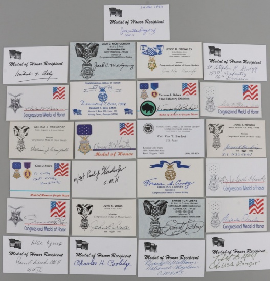 LOT OF 25 WWII US MEDAL OF HONOR WINNER AUTOGRAPHS