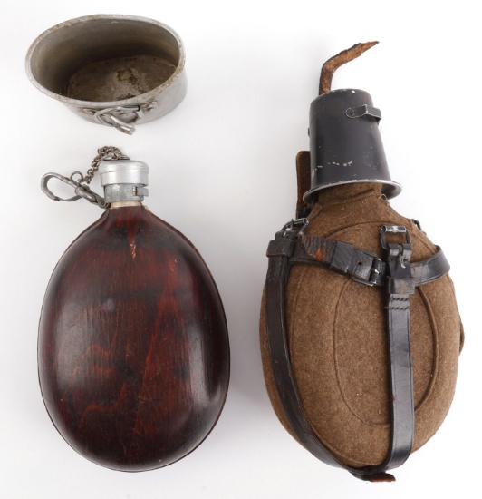 LOT OF 2 WWII GERMAN BULGARIA CANTEENS