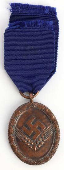 WWII GERMAN LONG SERVICE MEDAL FOR WOMEN