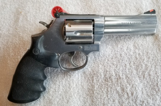 S&W 686-5, 4"