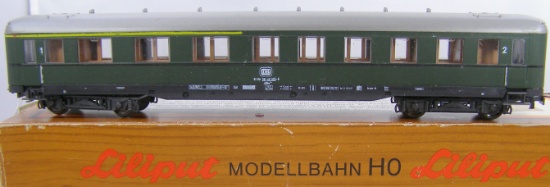 liliput 832 00 1st/2nd class Passenger Car in box