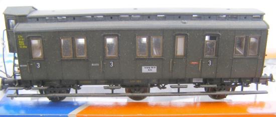 ROCO 44527 Pasenger Van in box