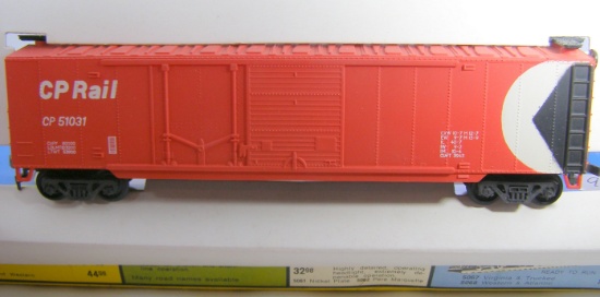 AHM CP Rail Box car