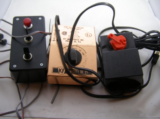 HO train switches