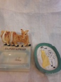 Pair of novelty ashtrays