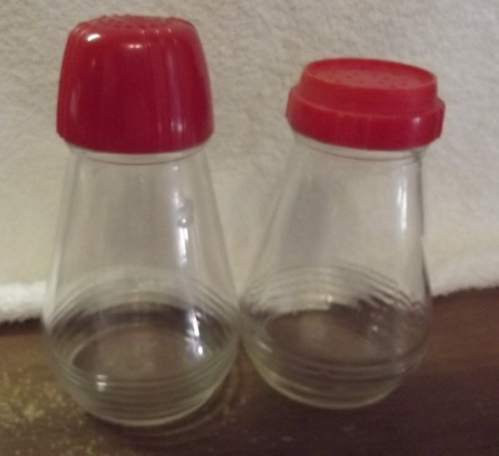 Pair of Vintage Hazel-Atlas Glass Company Shaker