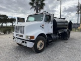 1990 INTERNATIONAL 8100 ASPHALT TRUCK W/T