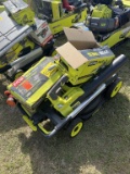 LOT OF ELECTRIC LANDSCAPE EQUIPMENT