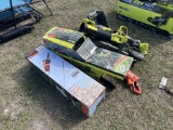 LOT OF ELECTRIC LANDSCAPE EQUIPMENT