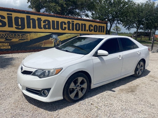 2014 Toyota Camry Sedan W/t R/k
