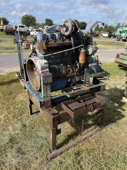 6 CYLINDER DIESEL ENGINE