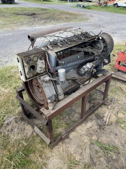 DEUTZ 6 CYLINDER DIESEL ENGINE