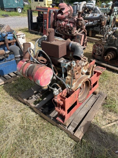 DETROIT DIESEL 4 CYLINDER DIESEL ENGINE
