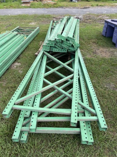 LOT OF PALLET RACKING
