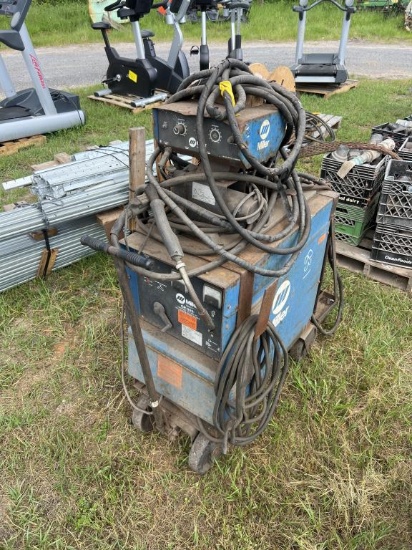 MILLER CP-300 WELDER W/WIRE FEEDER