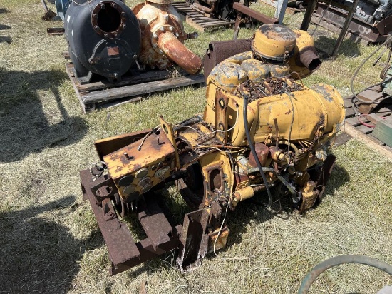 DEUTZ 3 CYLINDER DIESEL ENGINE