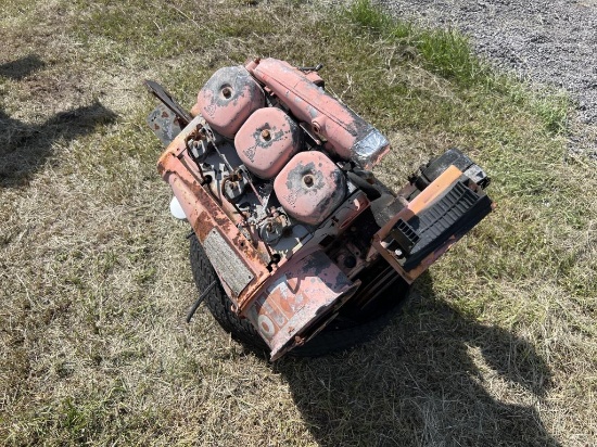 DEUTZ 3 CYLINDER DIESEL ENGINE