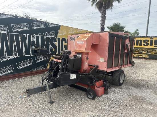 Smithco Big-vac V72-e Pull-behind Sweeper/vacuum