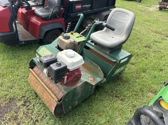 Courtpac 128-2100 Ride-on Roller